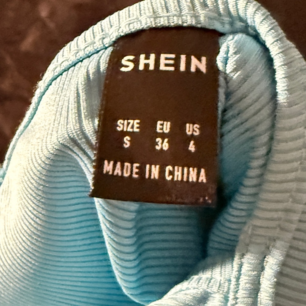 SHEIN Sky Blue Ribbed Top - Picture 4 of 4